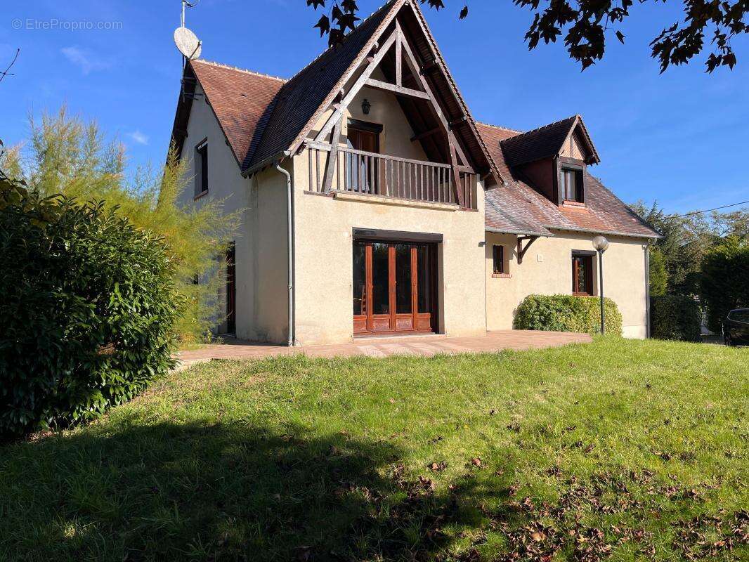 Maison à SAINT-DENIS-EN-VAL