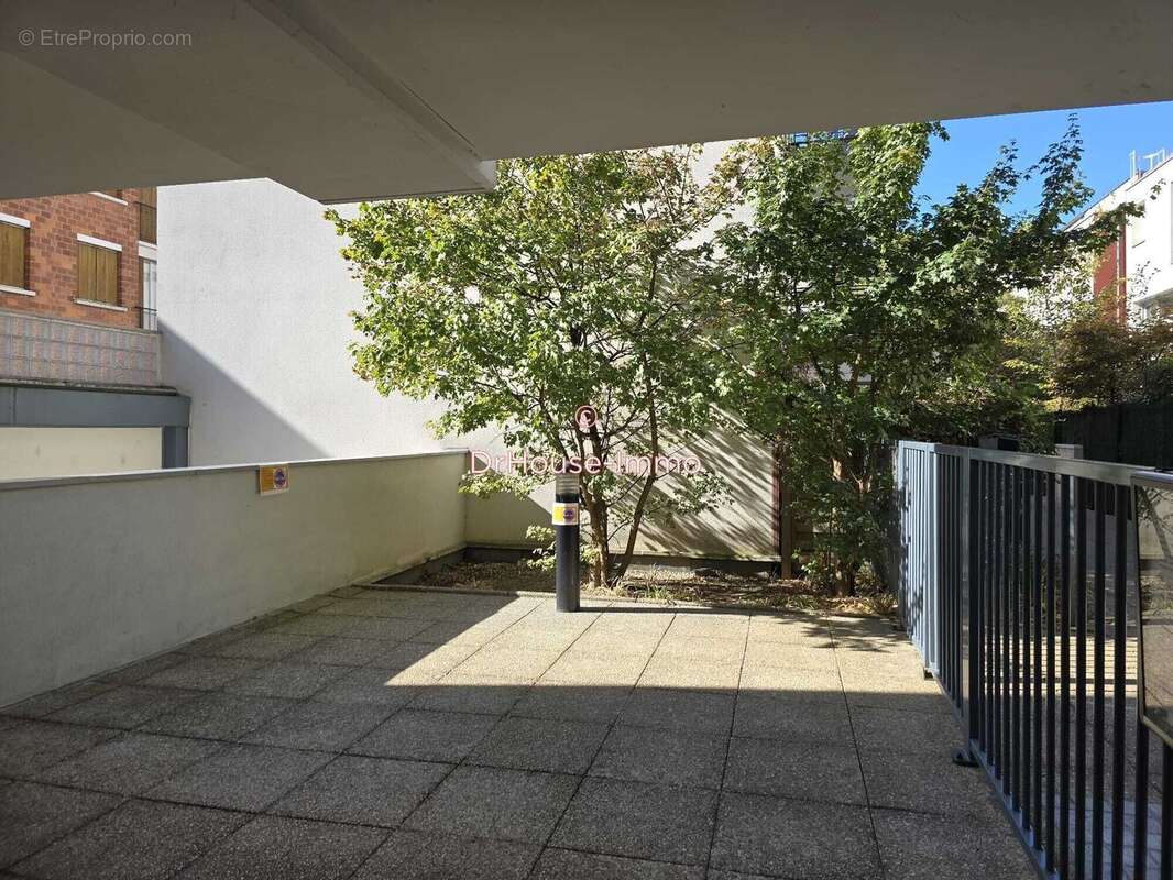 Appartement à GENNEVILLIERS