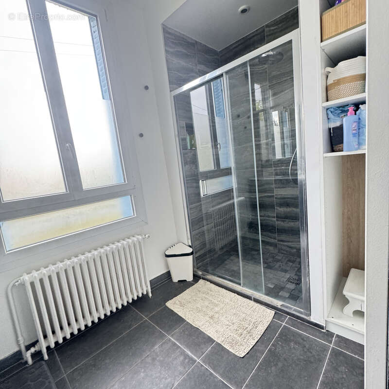 Maison à MONTIGNY-LES-CORMEILLES