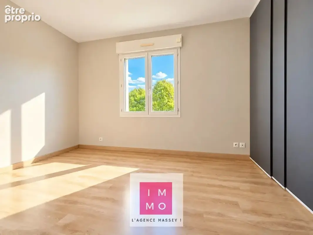 Belle maison familiale de 147 m² avec 5 chambres, terrasses et jardin - photo 21