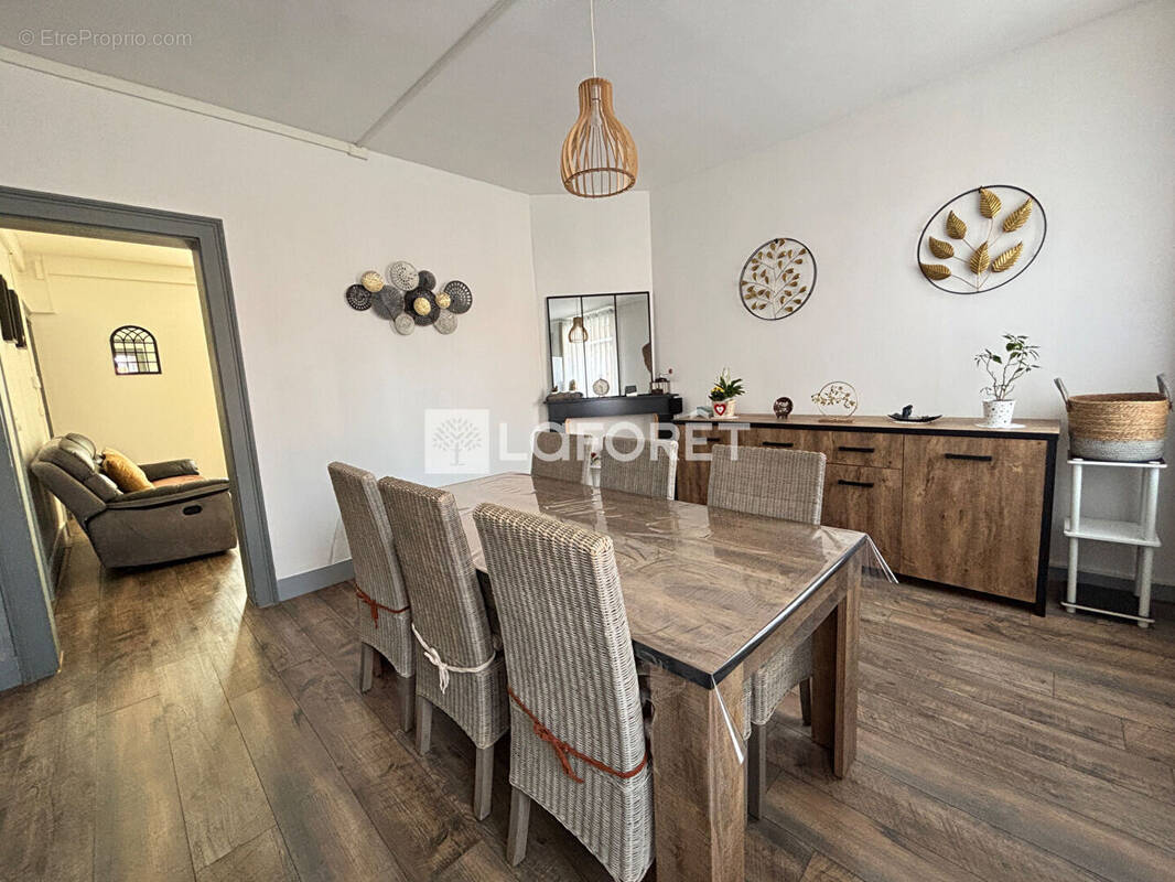 Maison à ROOST-WARENDIN