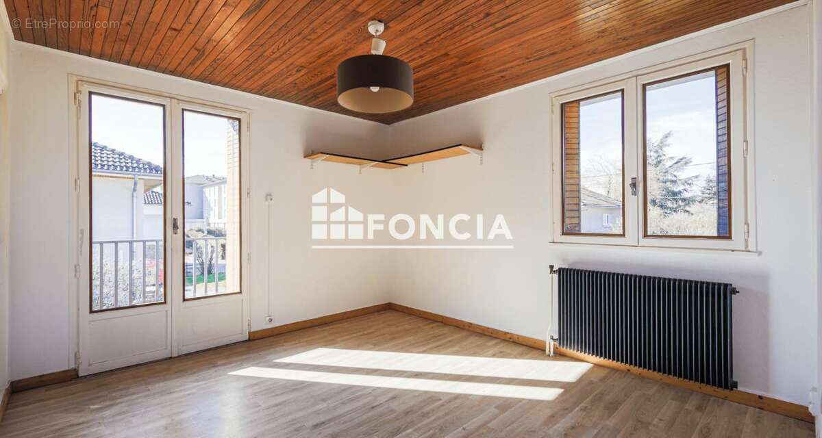 Maison à SAINT-ETIENNE-DE-SAINT-GEOIRS