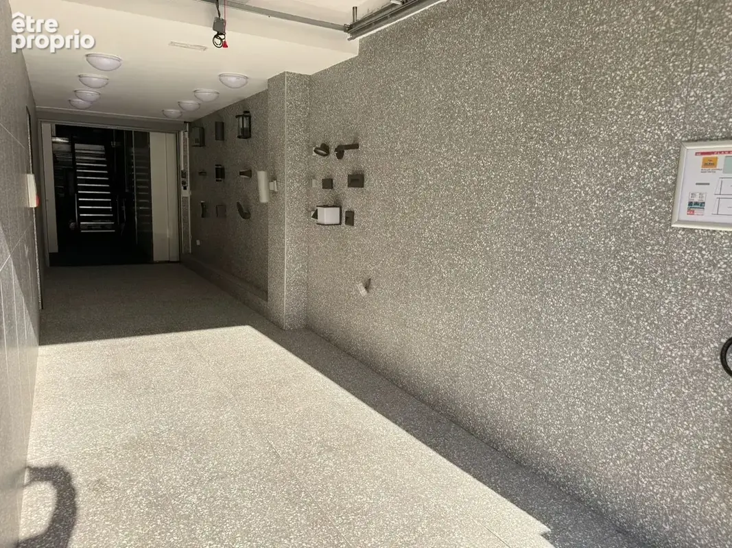 Commerce 519 m² à vendre à Creteil (94000) - photo 2