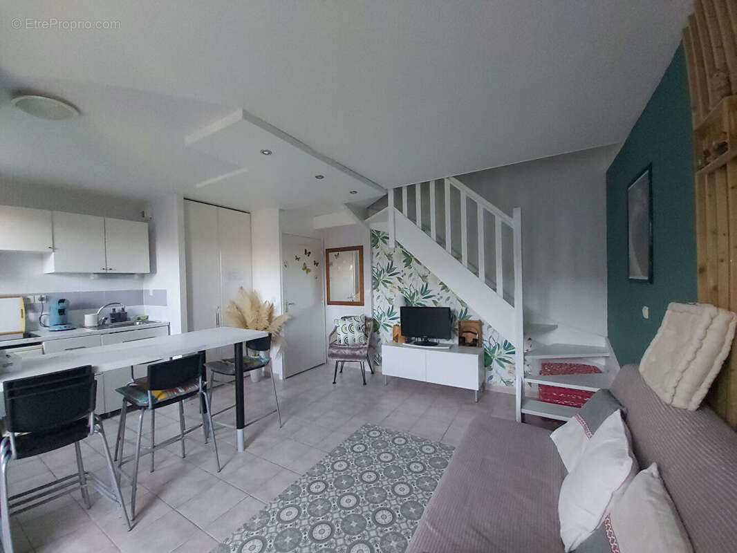 Appartement à CALVISSON