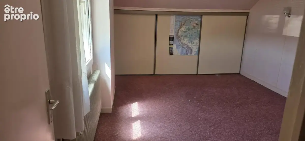 Maison 6 pièces 134 m² à vendre à Dun-Le-Palestel (23800) - photo 9