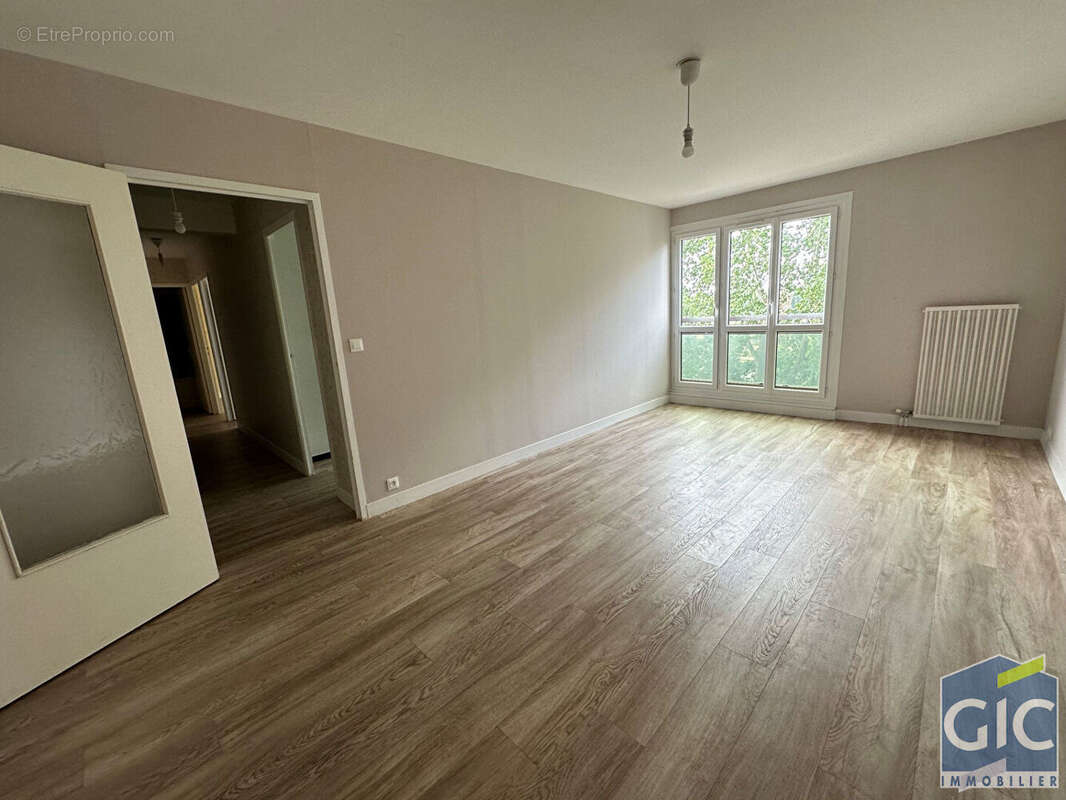 A vendre 3pp caen canal et a 2 pas du centre ville. - photo 3