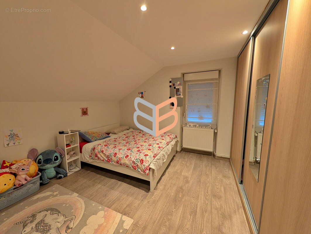 Maison 63 m² à Ottange  - photo 8