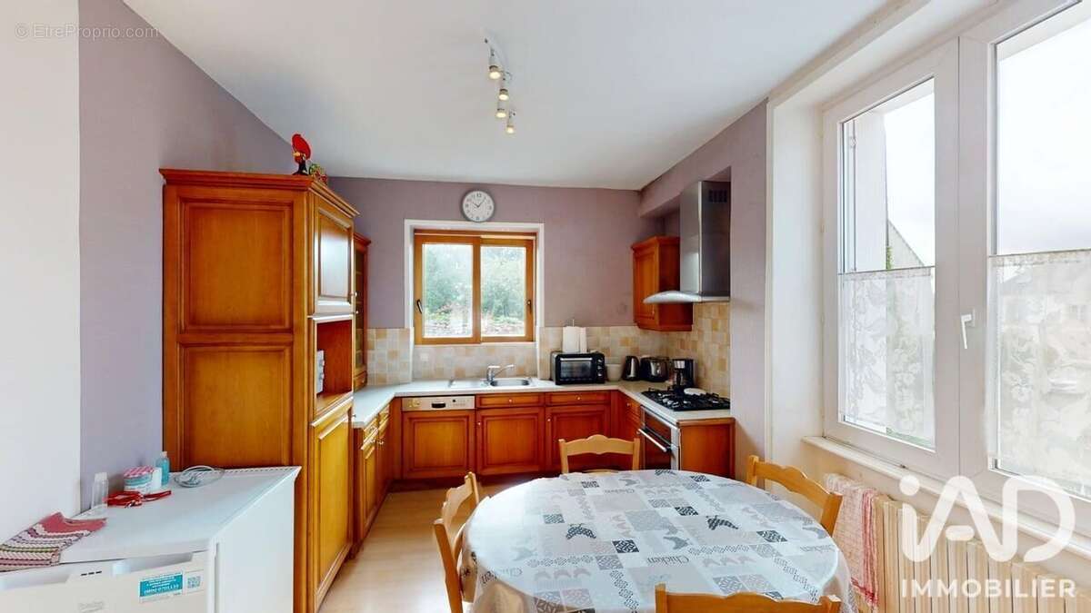 Photo 5