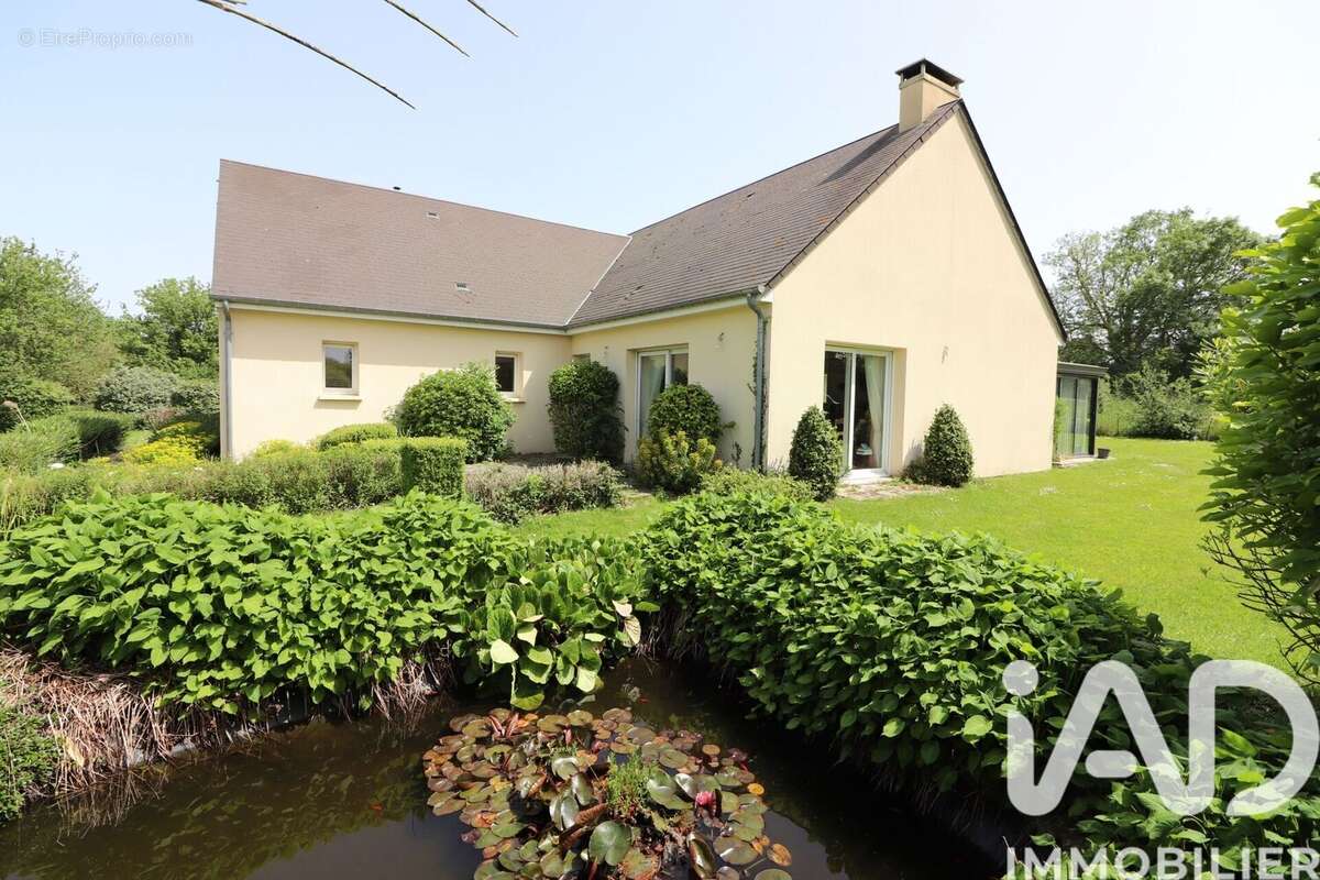Maison 135 m² à Longueville  - photo 2