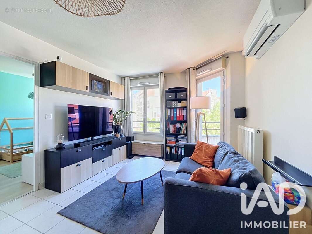 Photo 4 - Appartement à VILLEURBANNE