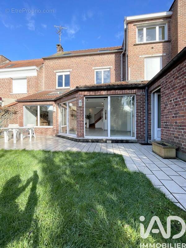 Photo 1 - Maison à HAZEBROUCK
