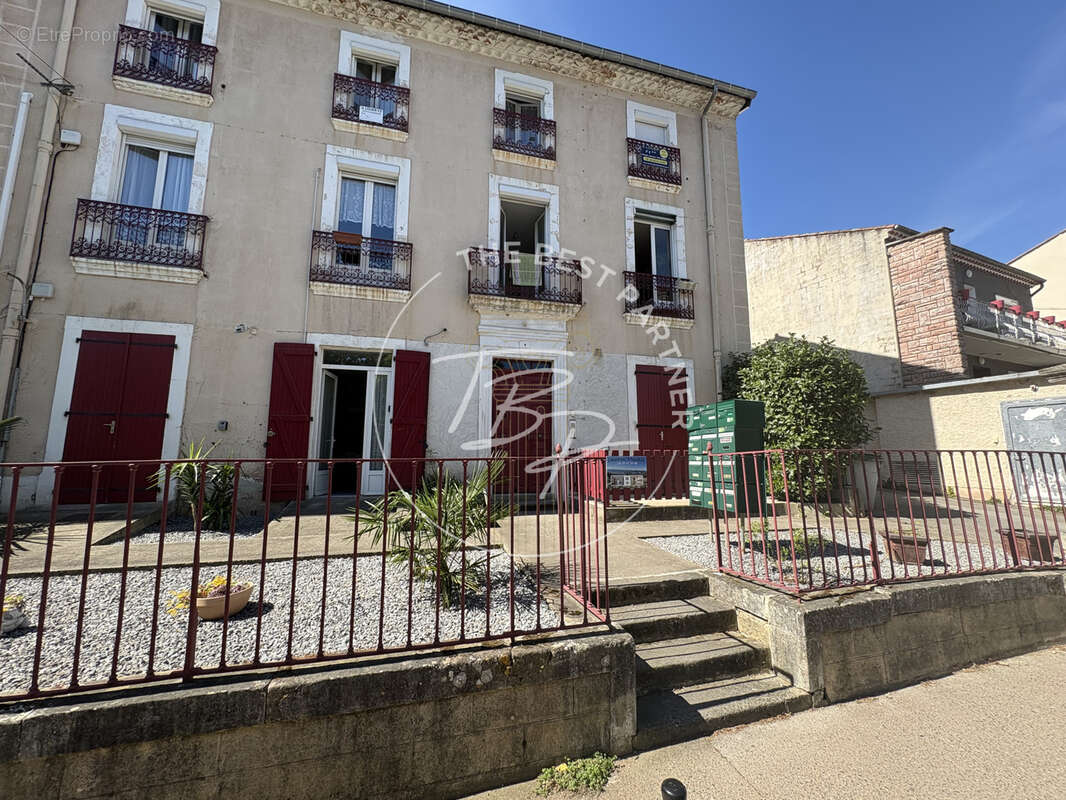Appartement à LAMALOU-LES-BAINS