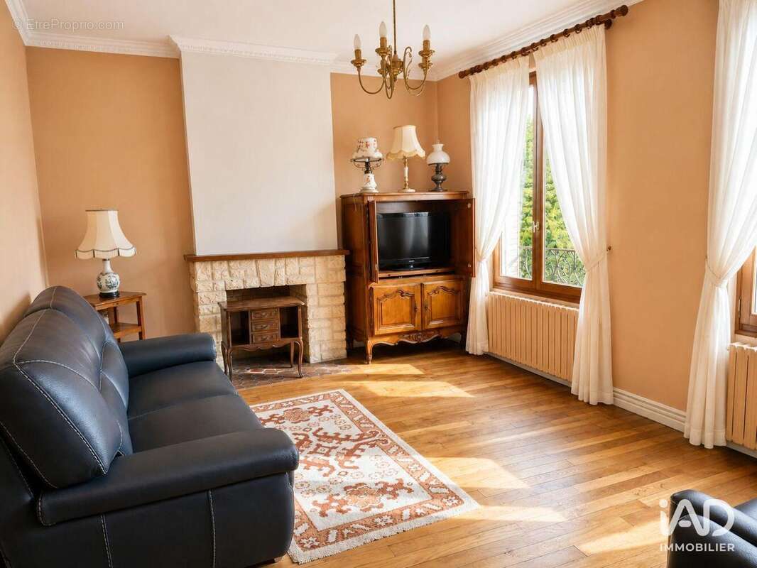 Photo 2 - Appartement à IVRY-SUR-SEINE