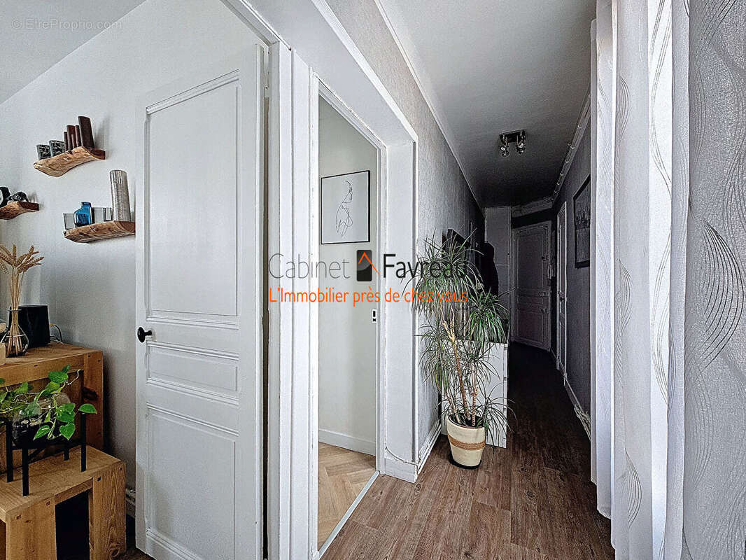 Appartement à VITRY-SUR-SEINE