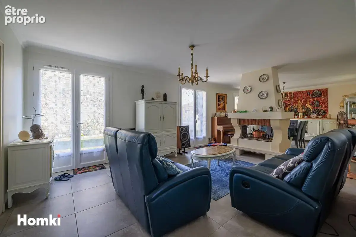 Maison de ville T6 de 177 m² à Libourne 33500 - photo 24