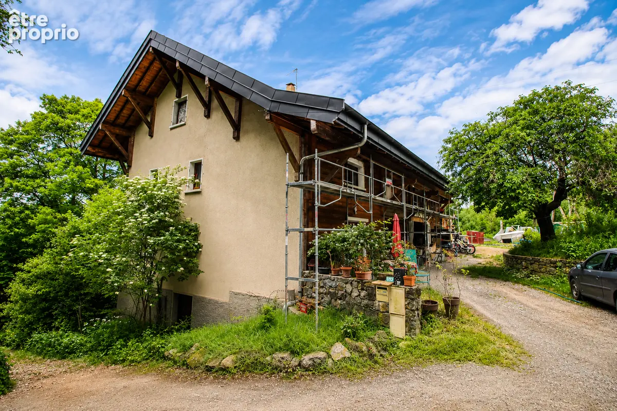 Maison (2 logements) Neuvecelle 11 pièce(s) 309.6 m² + Annexes 179m² et Terrain 4383m² - photo 5
