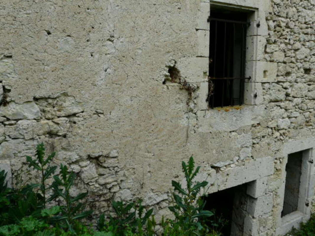 Maison de village a restaurer - photo 7