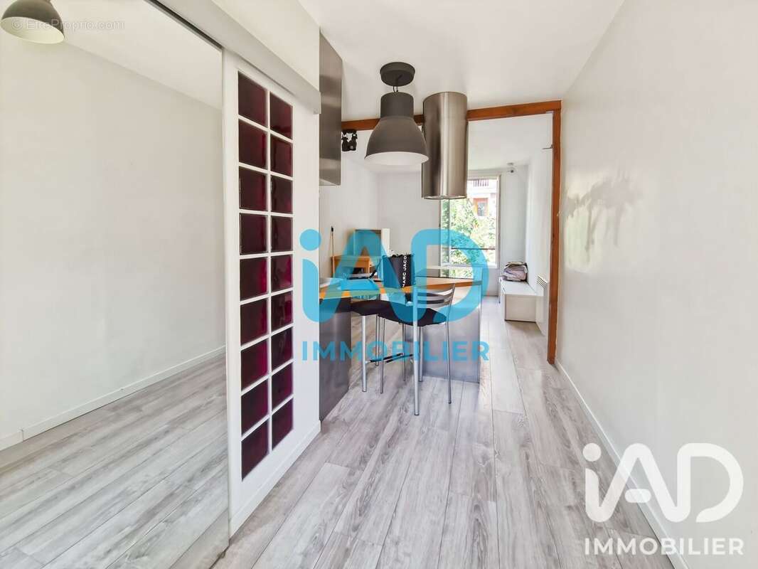 Photo 4 - Appartement à PARIS-18E