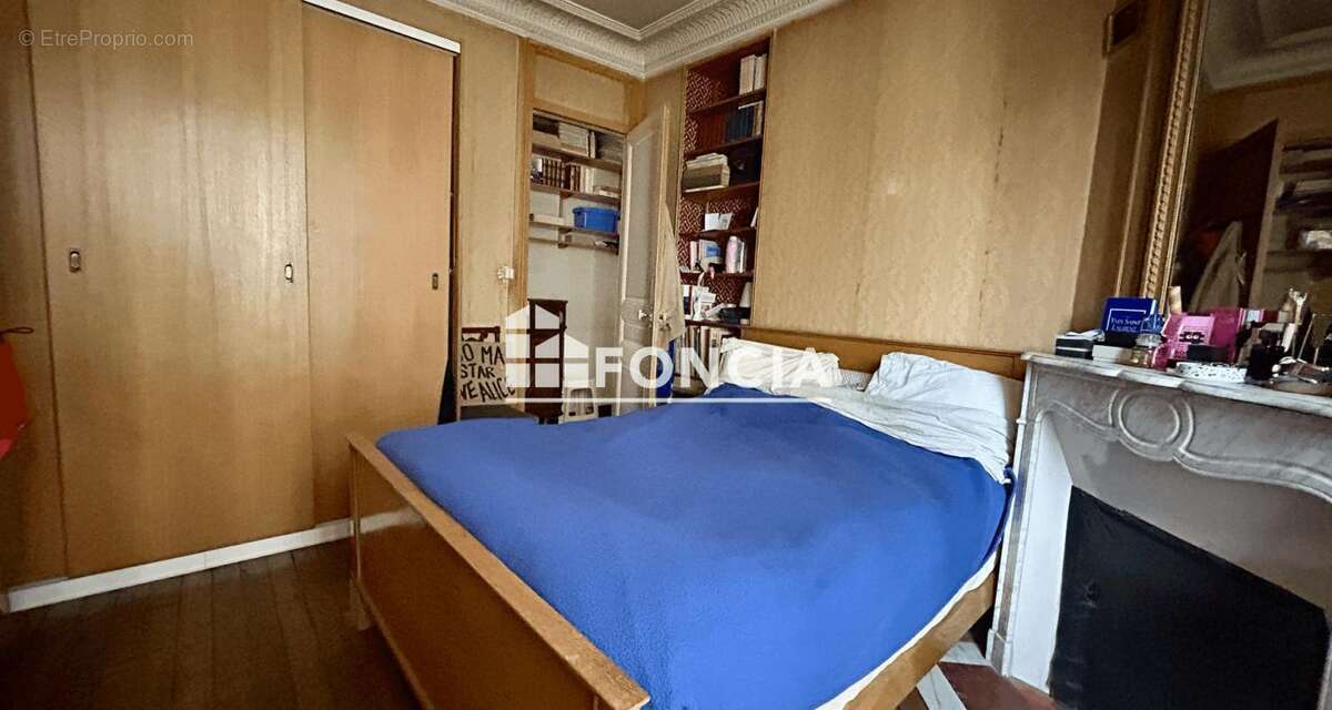 Appartement à PARIS-11E