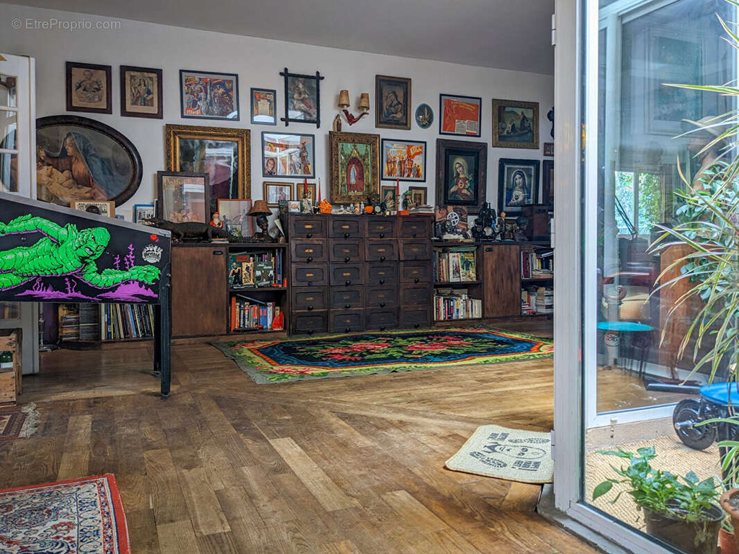 Appartement à PARIS-18E