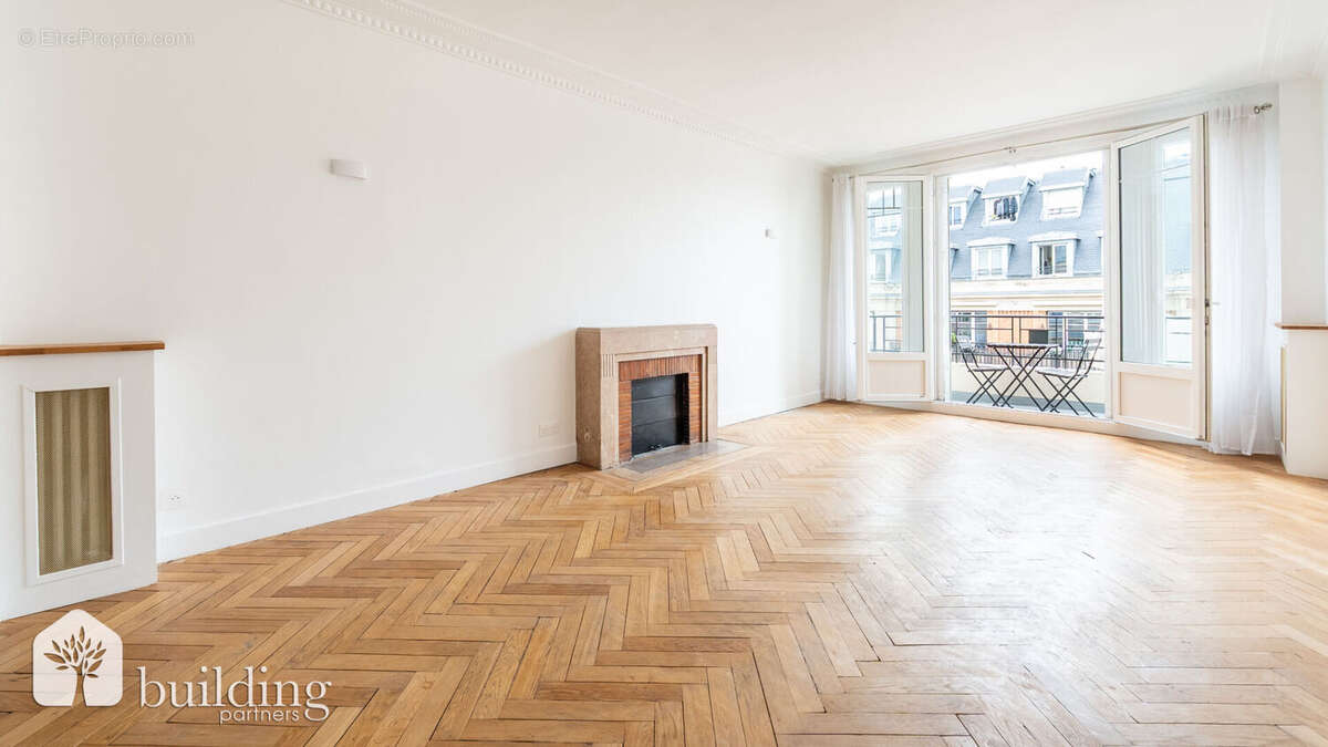 Porte Maillot Paris 17ème - Appartement 5 pièces 110,19 m² avec 2 balcons - photo 15