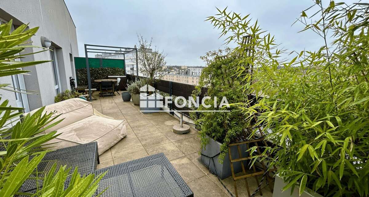 Appartement à CHOISY-LE-ROI