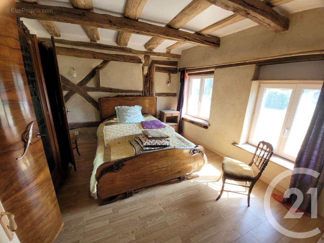 Maison 431 m² à Montpont-En-Bresse  - photo 13