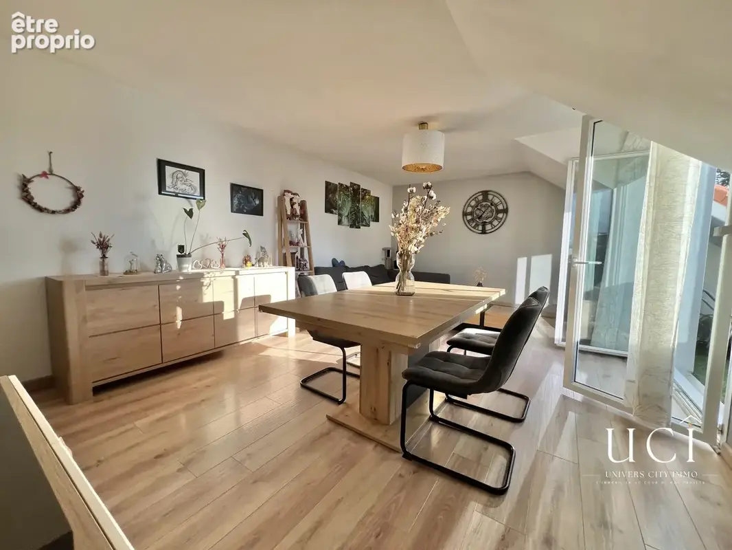 Appartement 4 pièces 72 m² à vendre à Les Sorinieres (44840) - photo 1