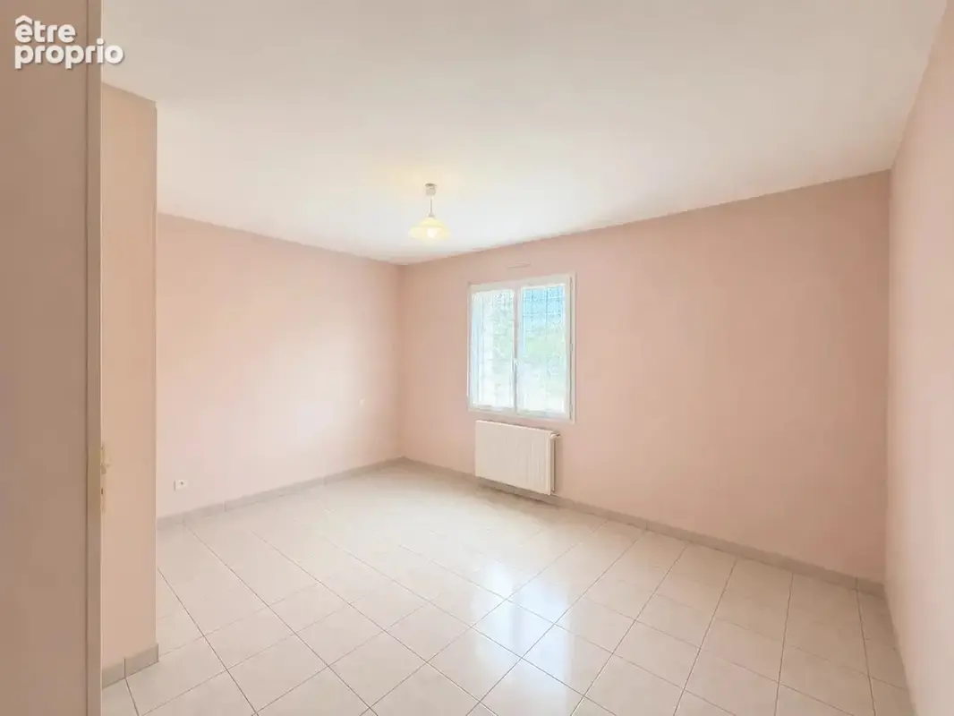 Maison 4 chambres 134m2/3167m2 . Plain-pied . Double garage . 5min Chateaubriant - photo 17