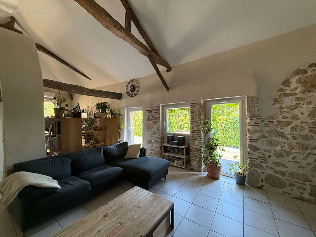 Maison à SAINT-SYLVESTRE-SUR-LOT
