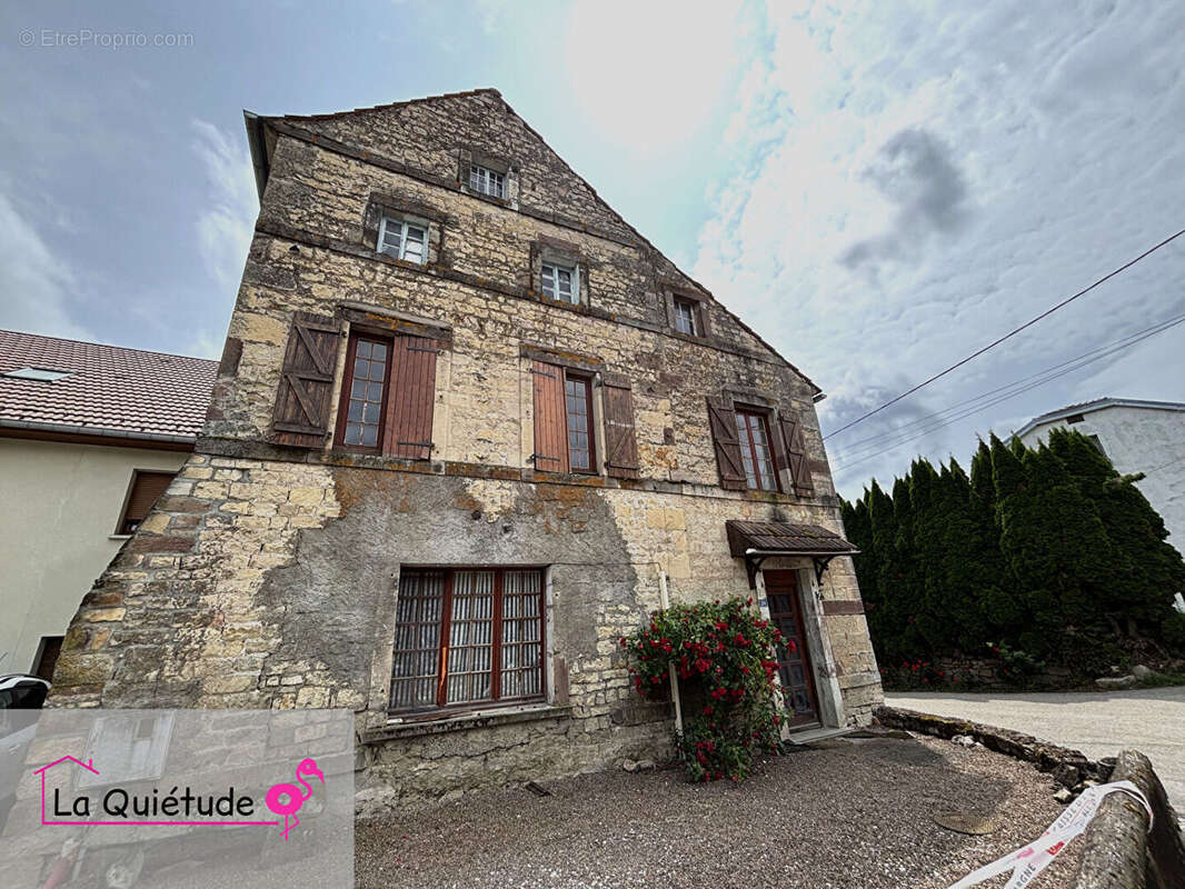 Maison à VILLERS-LES-LUXEUIL