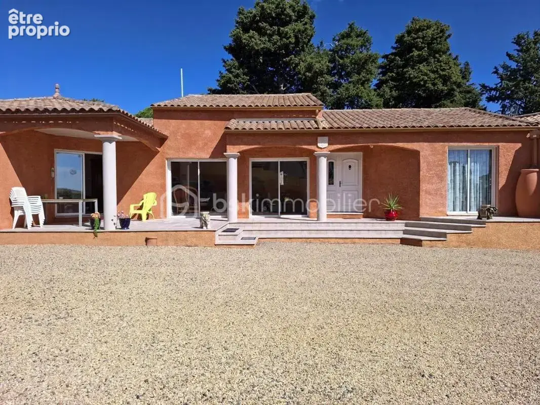 Belle villa languedocienne sur grand terrain - photo 1