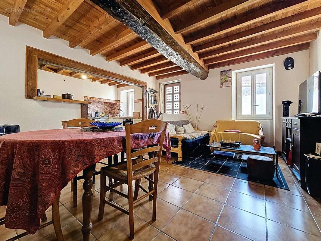 Photo 2 - Maison à VILLEMAGNE