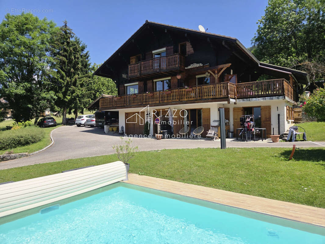 Maison à SEYTHENEX
