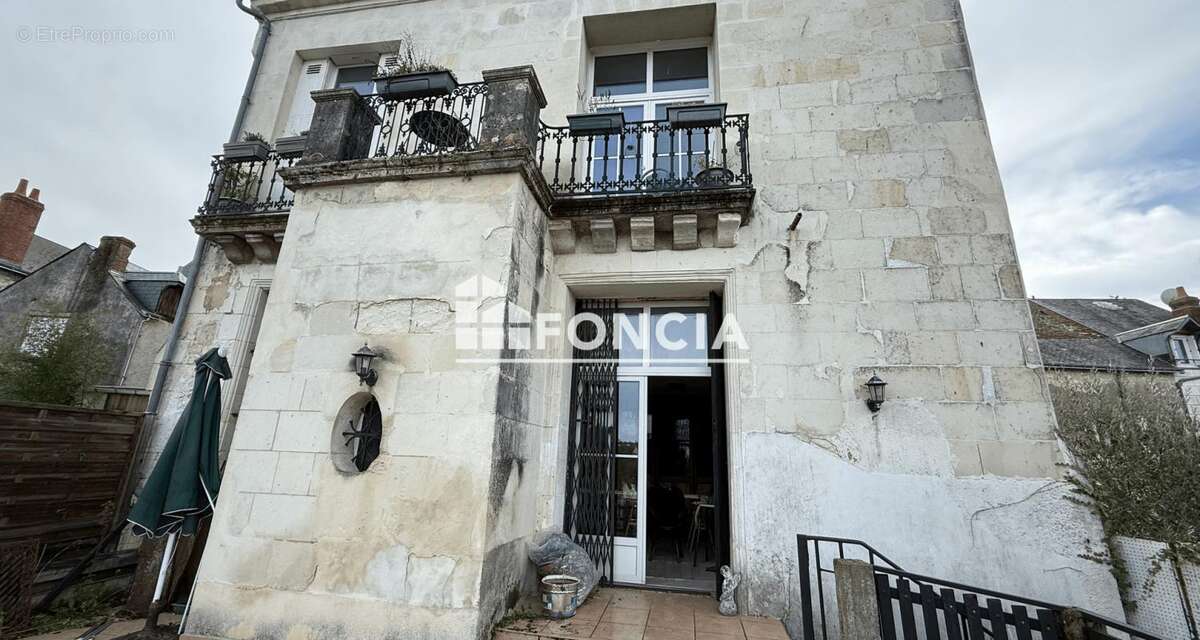 Maison à SAINTE-MAURE-DE-TOURAINE