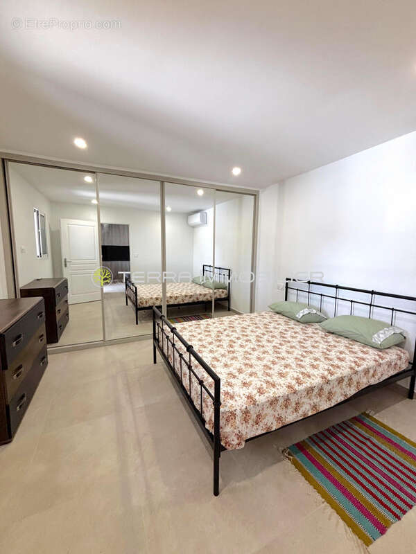 Villa contemporaine renovee 145m2  t4+ t2 mezzavia - photo 15