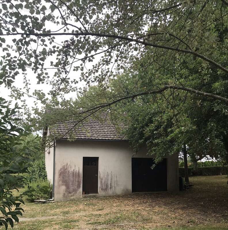 Terrain à FRESSELINES