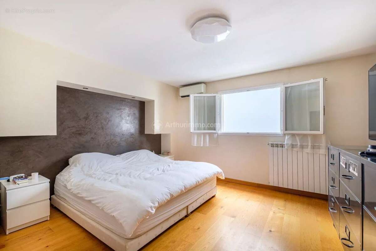 Maison à VILLEURBANNE