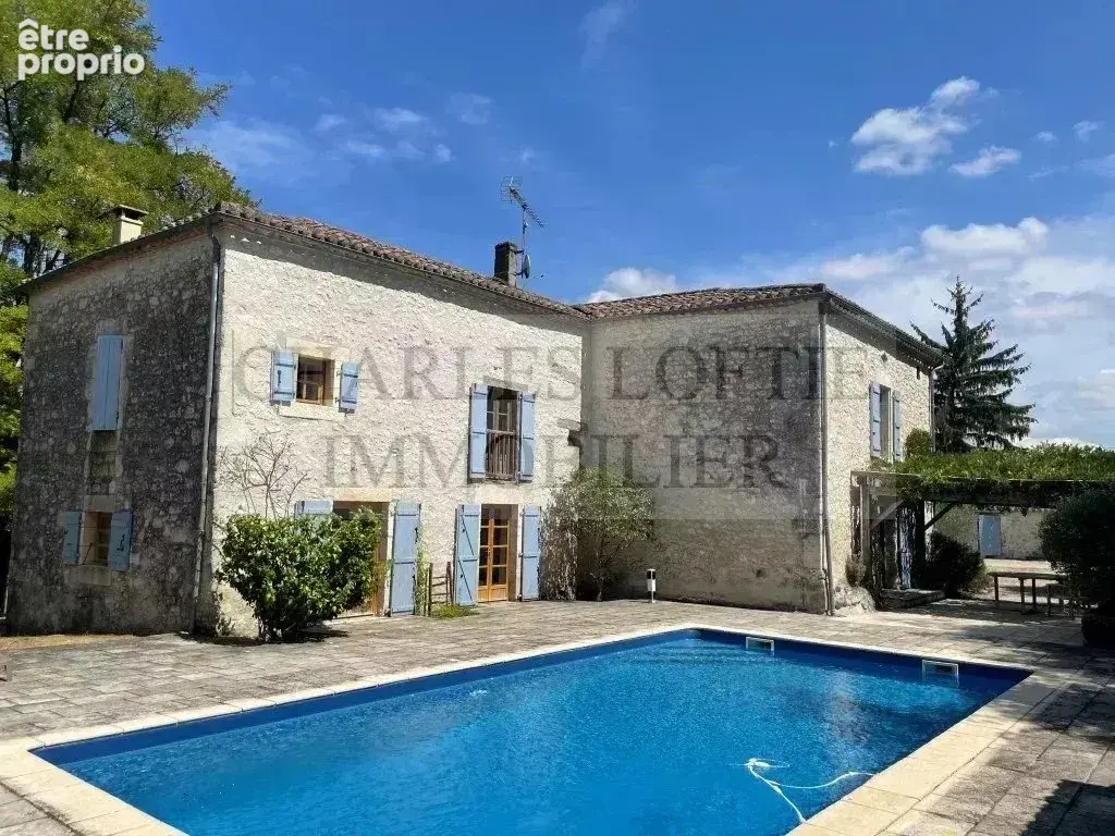 Maison à MONTAIGU-DE-QUERCY