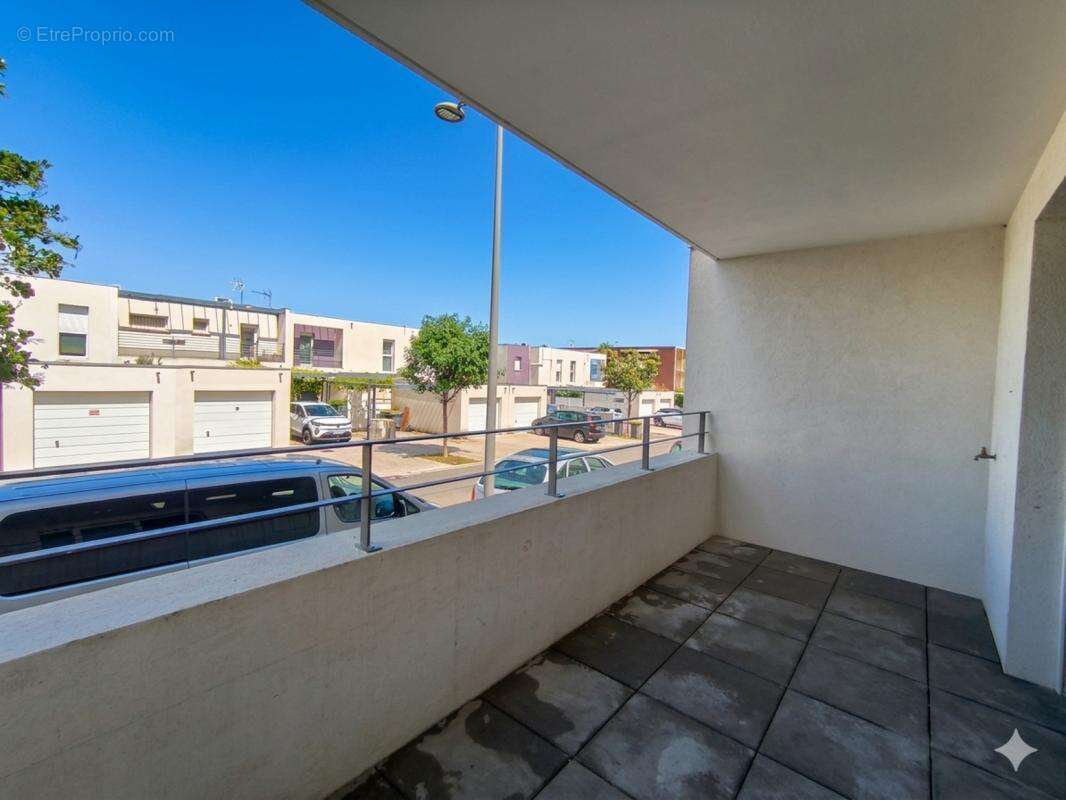 Appartement à JUVIGNAC