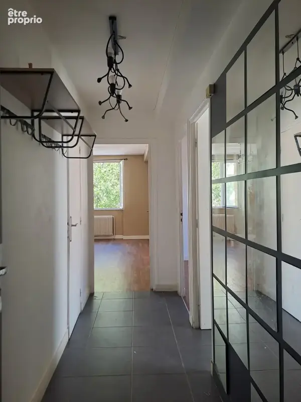 Appartement T3 de 61m2 dans le centre de Couzon ! - photo 7