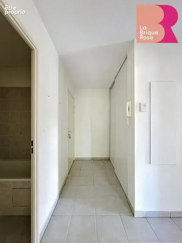 À vendre – Appartement T3 avec  à Mondonville (31700) - photo 8