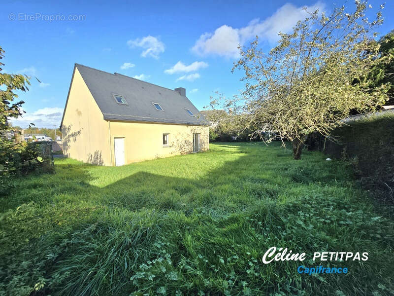 Maison à MONTAUBAN-DE-BRETAGNE
