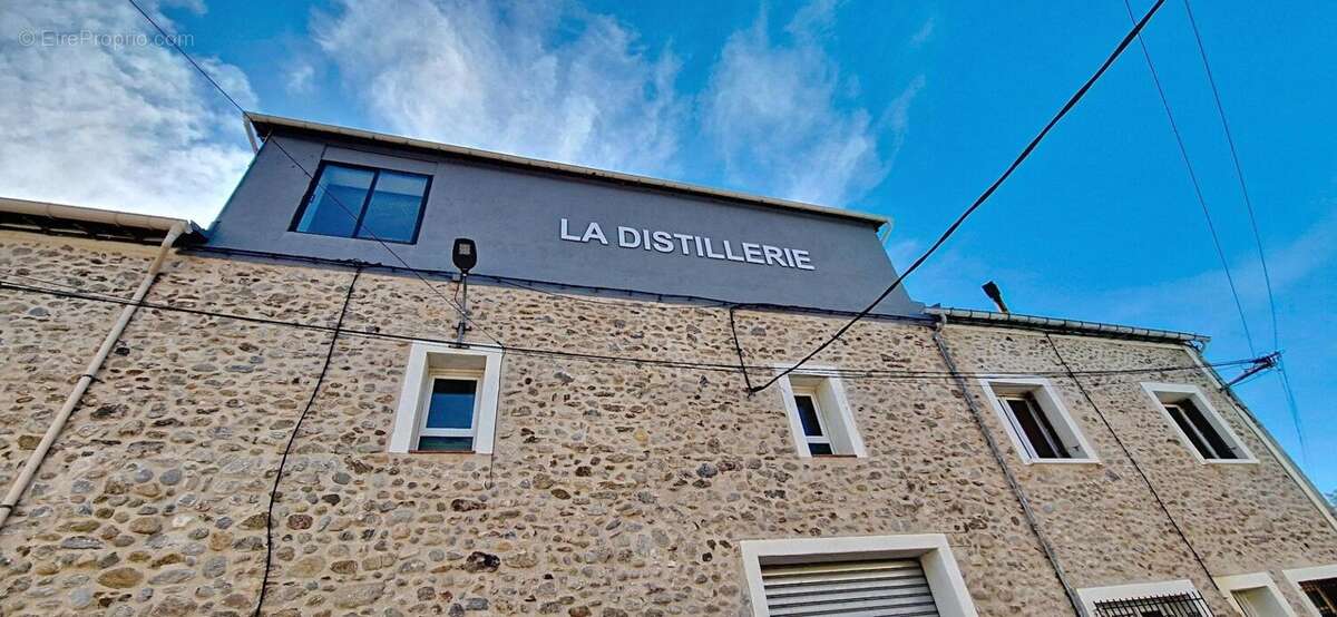 Photo 6 - Commerce à SAINT-GENIS-DES-FONTAINES