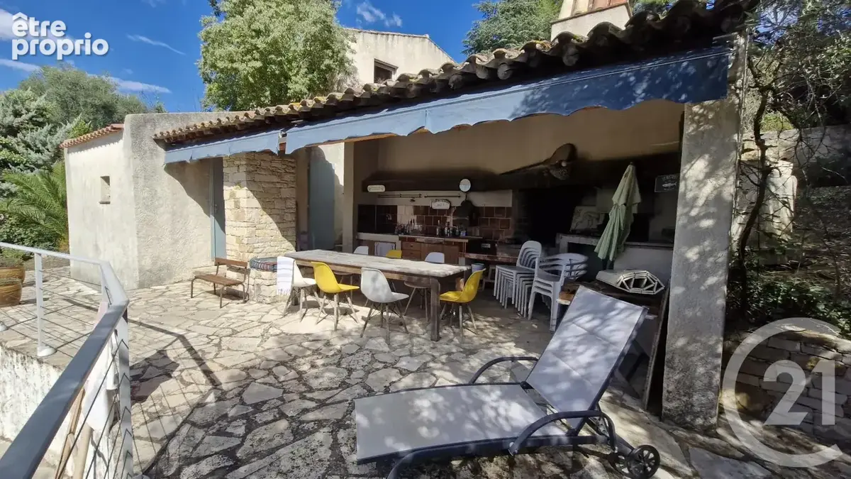 Maison 10 pièces 240 m² à vendre à Sanary-Sur-Mer (83110) - photo 8
