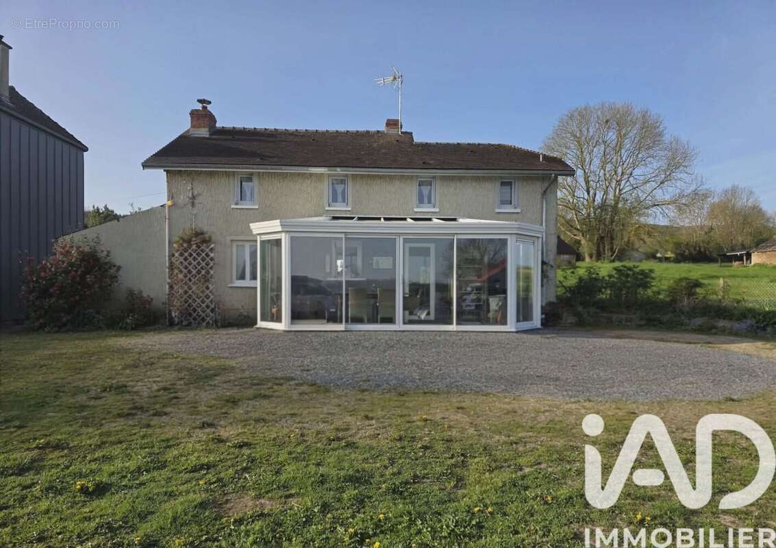 Photo 2 - Maison à LA BIGNE