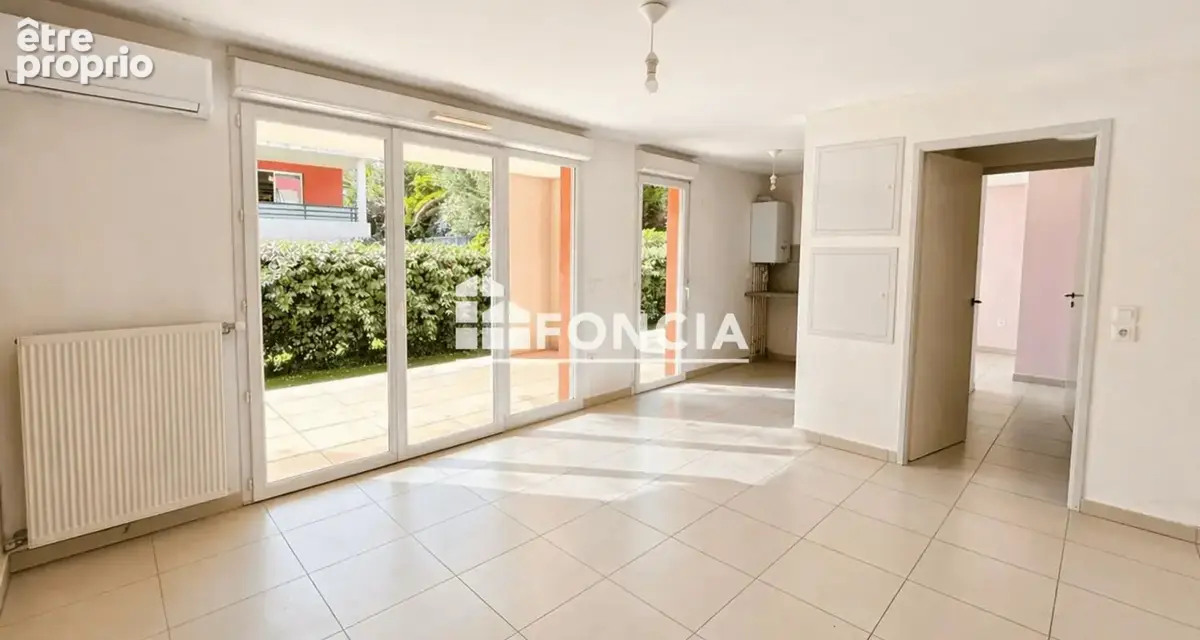 Appartement à FREJUS
