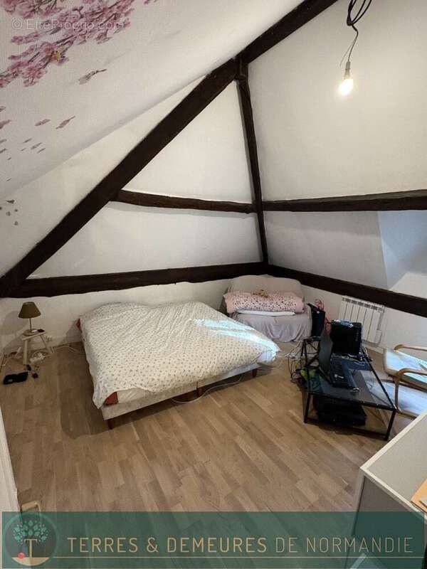 Maison à LE BOIS-HELLAIN