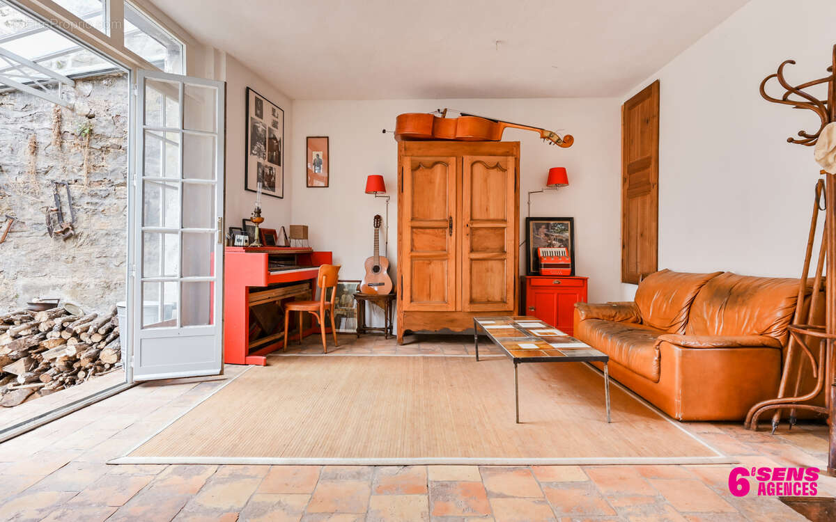 Maison à FRANCHEVILLE