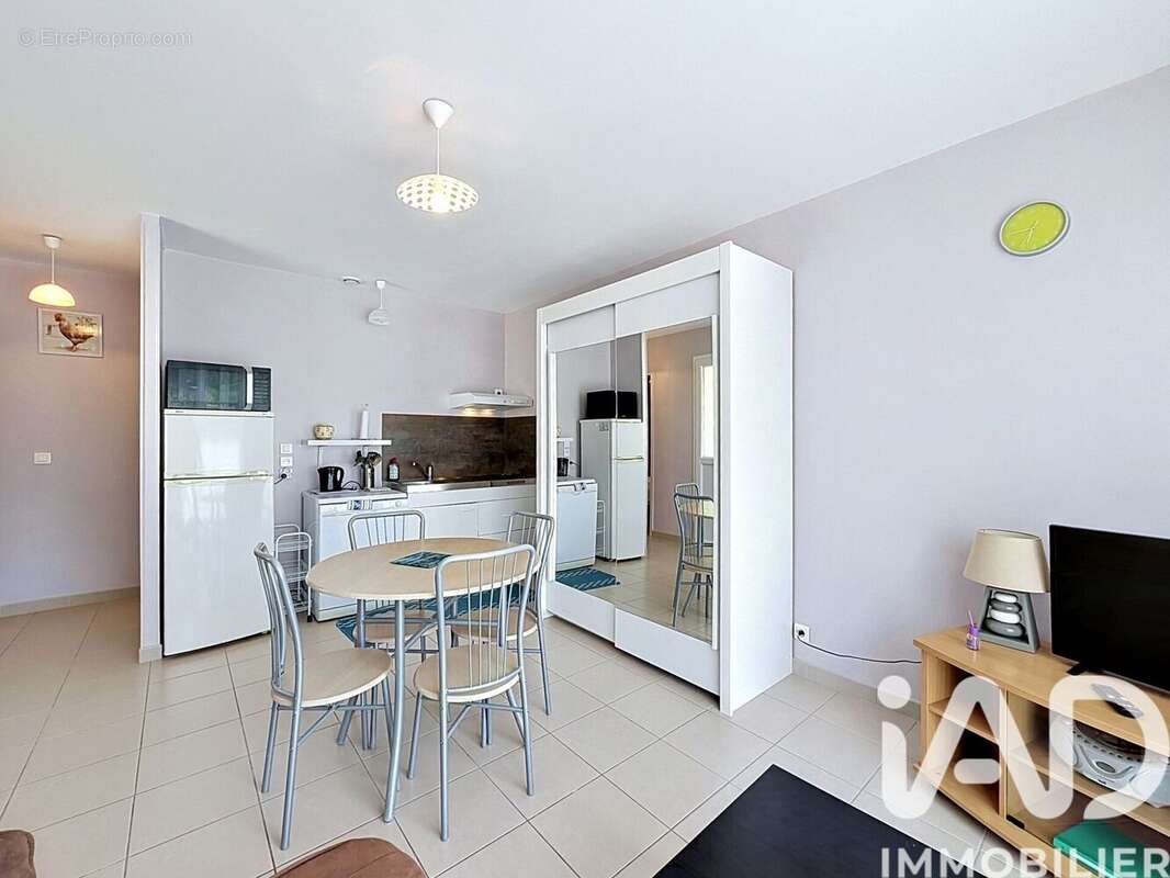 Maison 114 m² à Clam  - photo 7